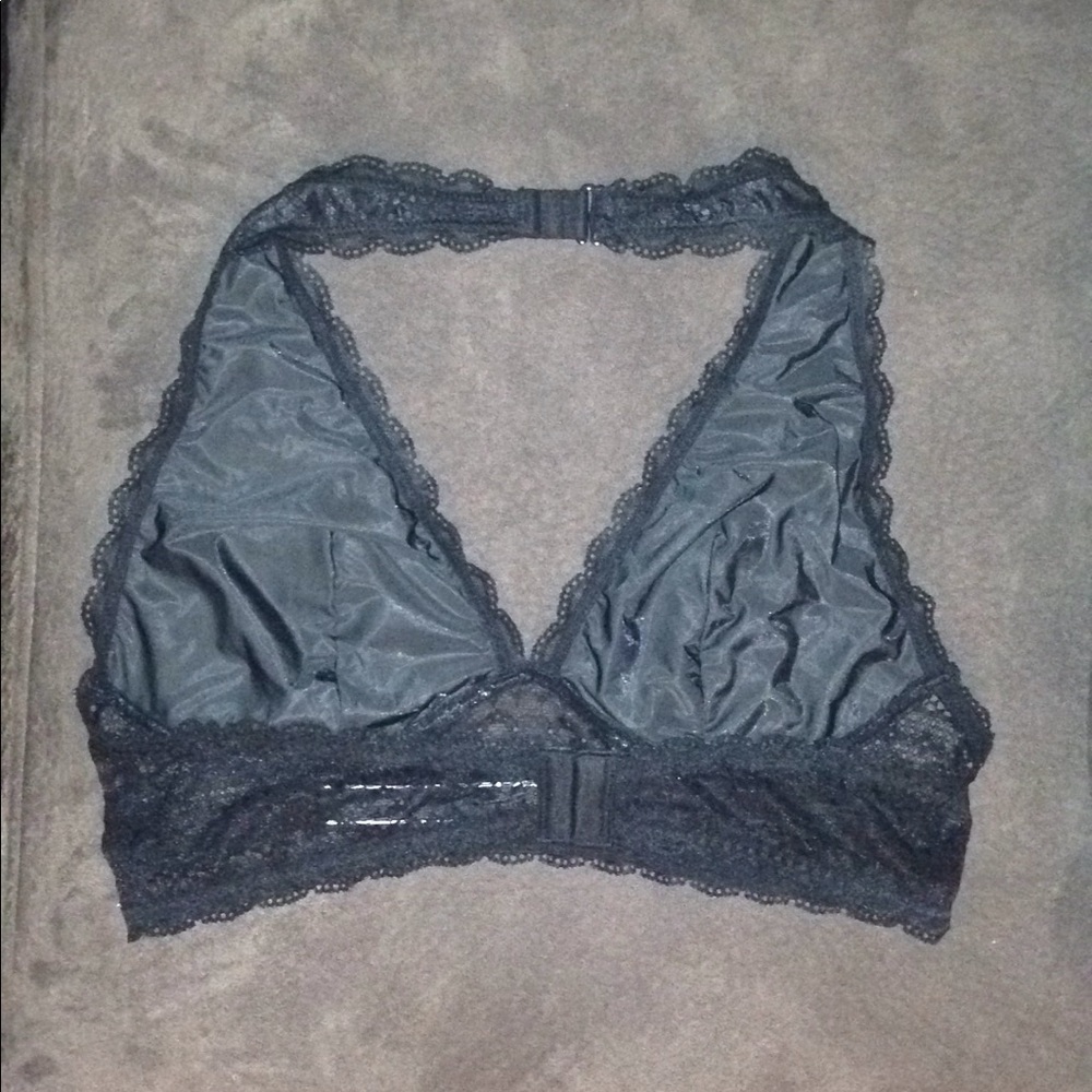 2 Vs bralette NWOT - Picture 2 of 5